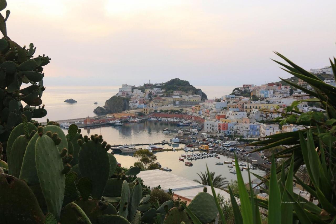 Villa Isabella Ponza Exterior foto